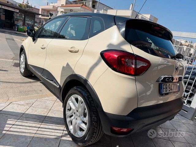 
								Renault Captur dCi 8V 90 CV Start&Stop Energy Intens full									