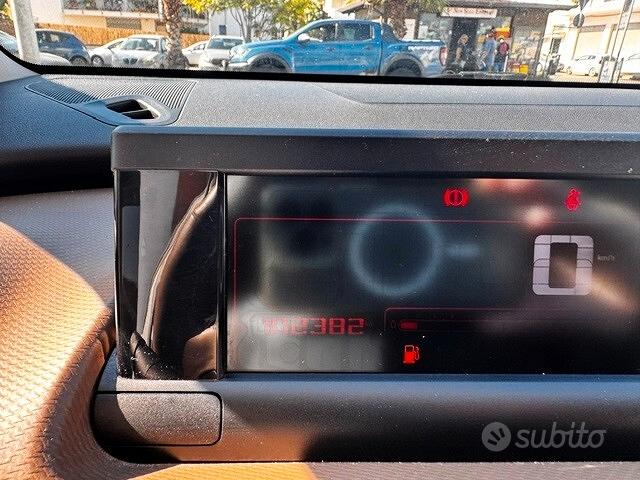 
								Citroen C4 Cactus BlueHDi 100 Shine full									