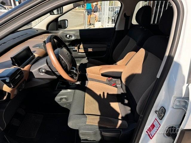 
								Citroen C4 Cactus BlueHDi 100 Shine full									