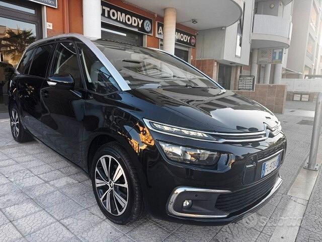 
								Citroen C4 Picasso BlueHDi 120 S&S Shine full									