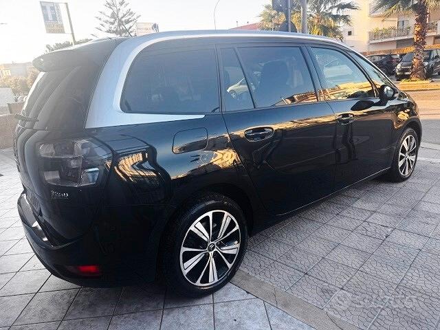 
								Citroen C4 Picasso BlueHDi 120 S&S Shine full									