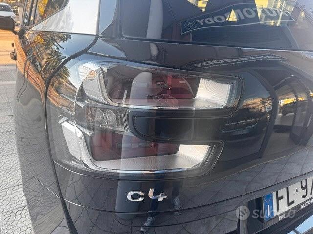 
								Citroen C4 Picasso BlueHDi 120 S&S Shine full									