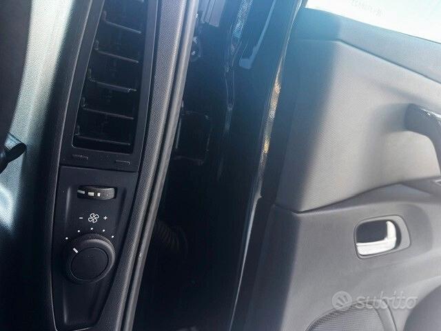 
								Citroen C4 Picasso BlueHDi 120 S&S Shine full									
