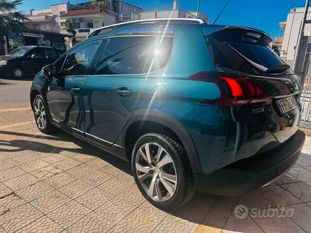 
								Peugeot 2008 BlueHDi 120 S&S Crossway full									