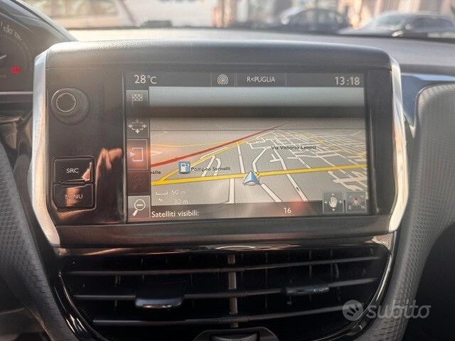 
								Peugeot 2008 BlueHDi 120 S&S Crossway full									