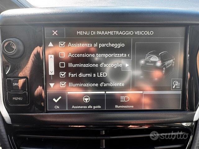 
								Peugeot 2008 BlueHDi 120 S&S Crossway full									