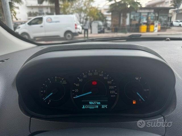 
								Ford Ka 1.5 TDCi 95 CV Start&Stop Ultimate full									
