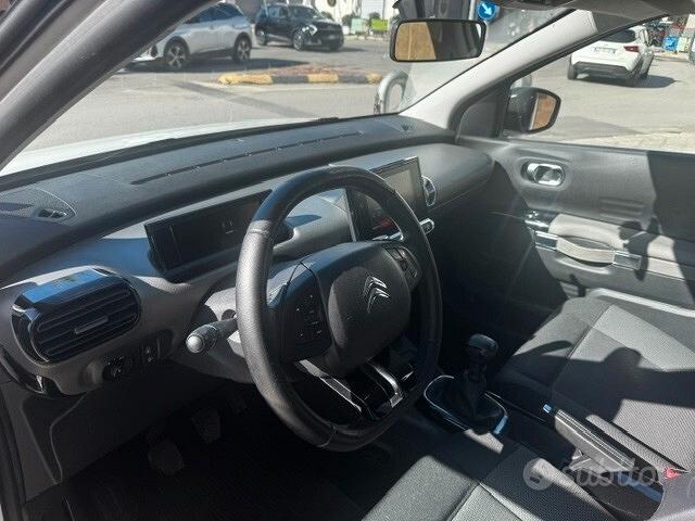 
								Citroen C4 Cactus BlueHDi 100 S&S Shine full									