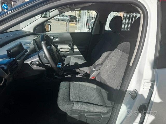 
								Citroen C4 Cactus BlueHDi 100 S&S Shine full									