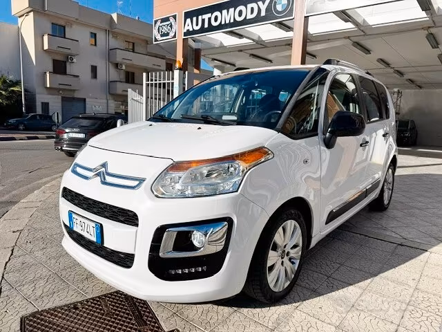 
								Citroen C3 Picasso BlueHDi 100 Exclusive full									