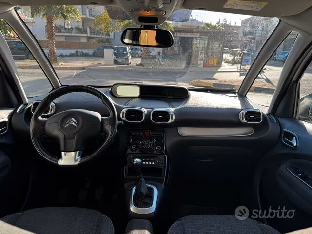 
								Citroen C3 Picasso BlueHDi 100 Exclusive full									