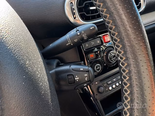 
								Citroen C3 Picasso BlueHDi 100 Exclusive full									