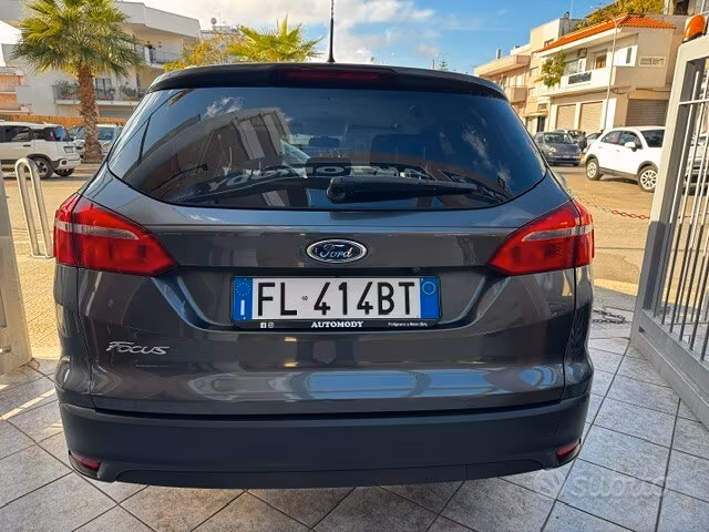 
								Ford Focus 1.5 TDCi 120 CV Start&Stop SW Titanium full									