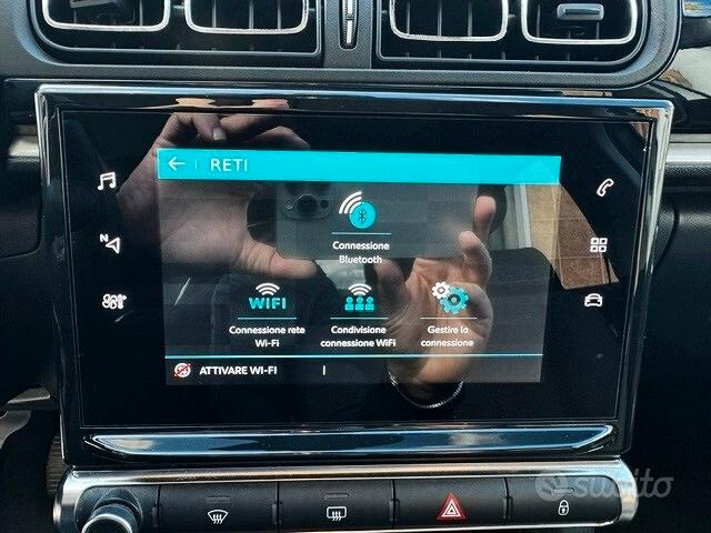 
								Citroen C3 BlueHDi 100 S&S Shine Navi-Carplay-Led- full									