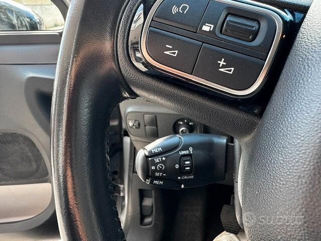 
								Citroen C3 BlueHDi 100 S&S Shine Navi-Carplay-Led- full									