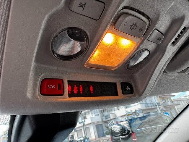 
								Citroen C3 BlueHDi 100 S&S Shine Navi-Carplay-Led- full									